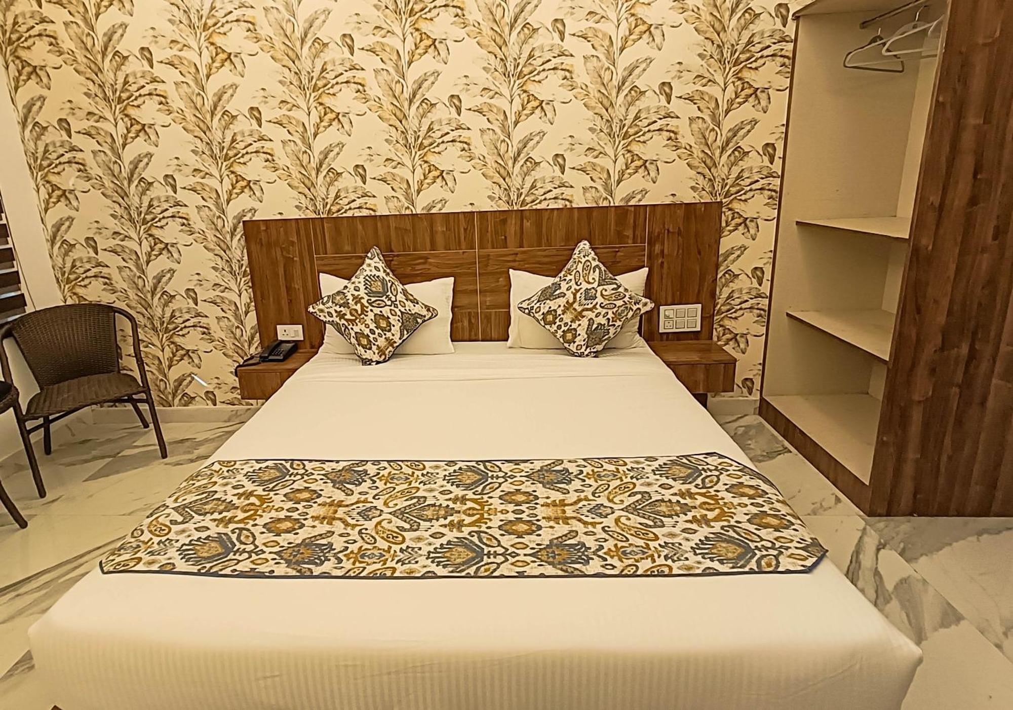 Hotel Cloud Inn, Nainital Rāmgarh エクステリア 写真